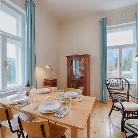 Landhaus Blauer Spatz An Der Rax Lägenhet