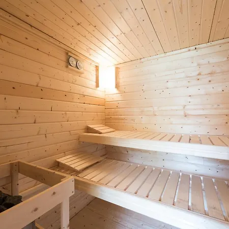 Landhaus Blauer Spatz An Der Rax Lägenhet *