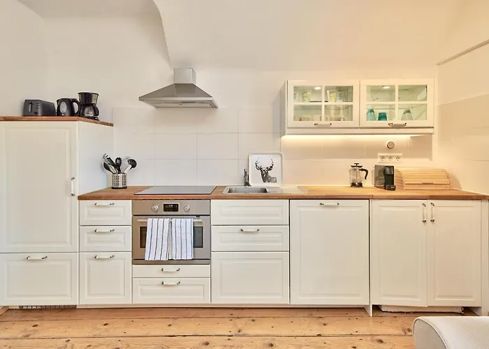 Blauer Spatz * Reichenau an der Rax